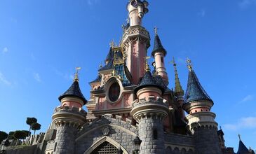 İzmir Çıkışlı Sömestr Tatiline Özel Brüksel - Brügge - Paris & Disneyland Turu